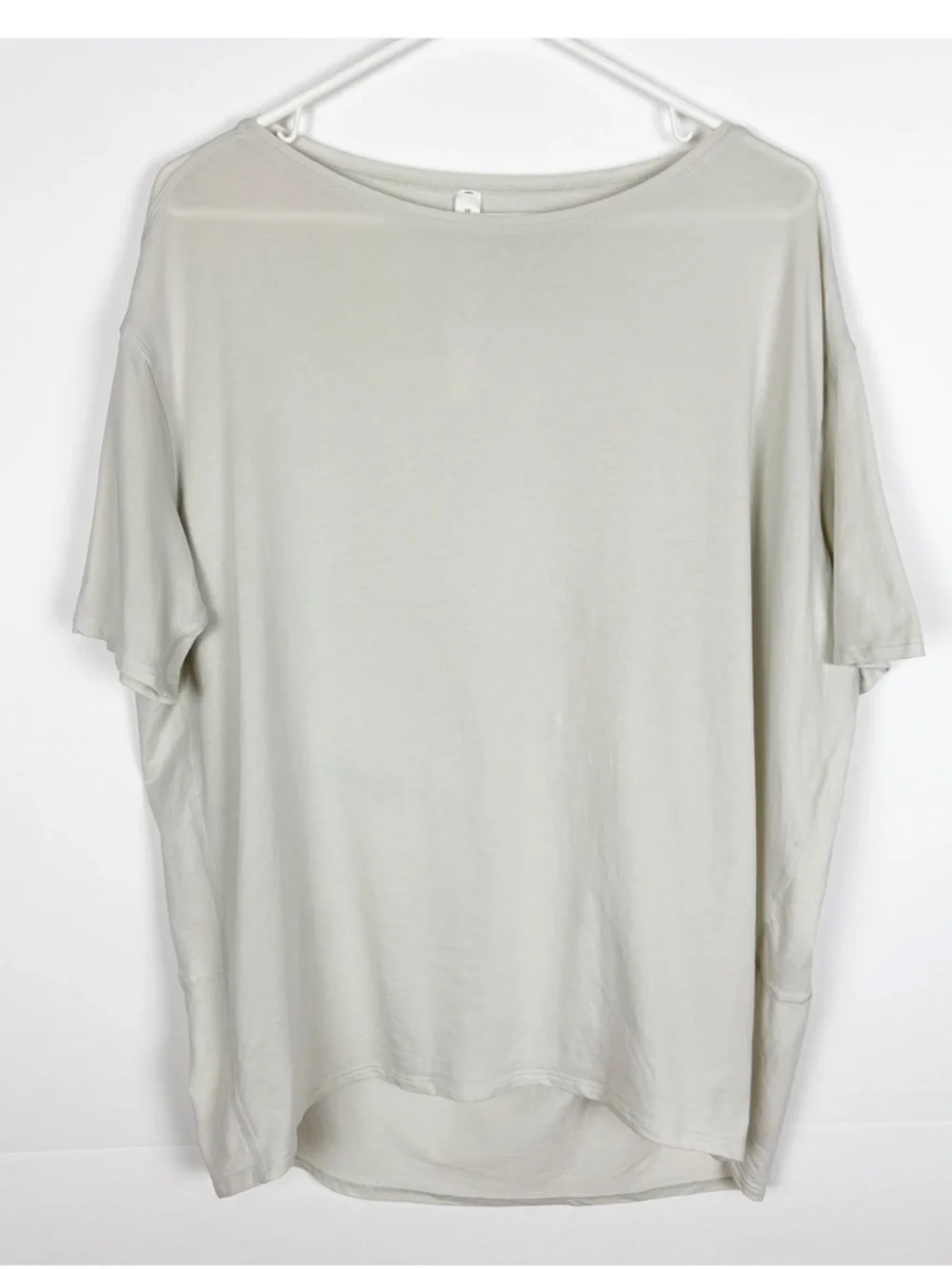 Lululemon Back In Action Short Sleeve T Shirt Size 10 Active Wear Athletic - Picture 9 of 9